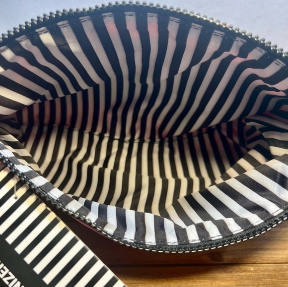 🔹️Marc Tetro🔹️ Pink Cat Cosmetic Bag Pouch - Picture 3 of 3